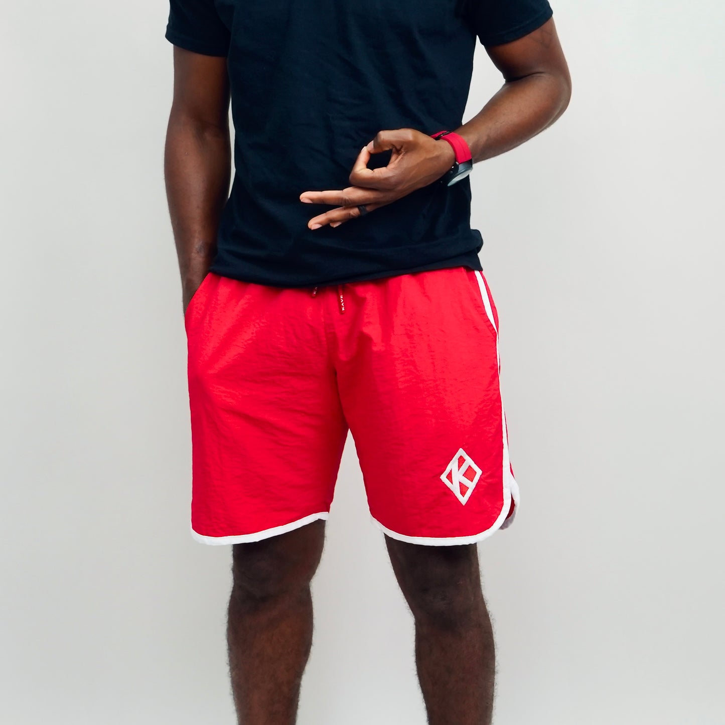 Enjoy your spring & summer with a Nupe Kave shorts constructed from a premium polyester blend that is ultra-soft and comfortable. This short is lightweight with moisture-wicking fabric is antimicrobial to keep you dry and feeling fresh. Perfect for an early morning workout or dip in the ocean while on vacation. Finished with pockets and an elasticated waist band with drawstrings for the phones and extra items.