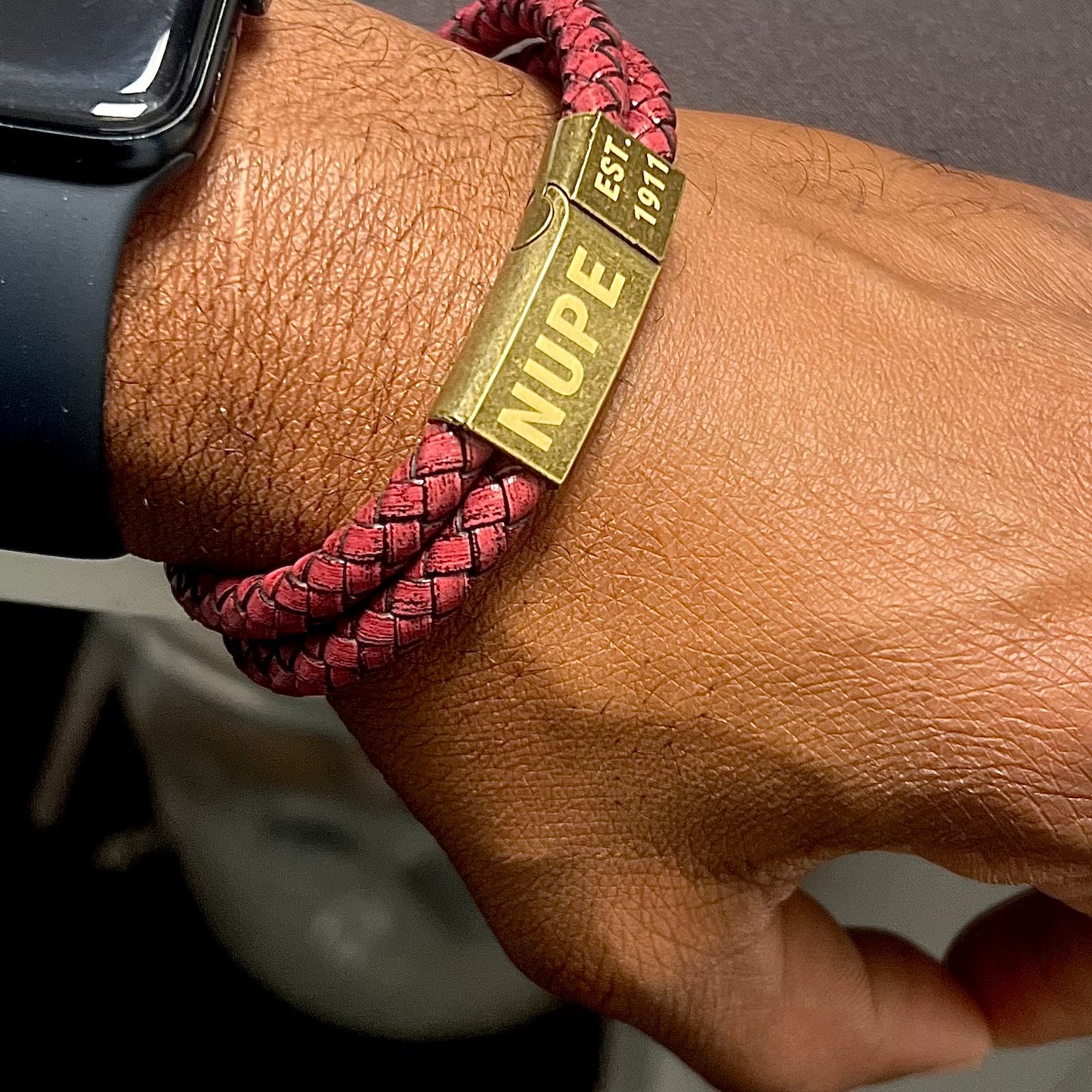 Kappa Alpha Psi Hand woven Magnet Buckle Men’s Leather Red Bracelet Bangle With Stainless Steel