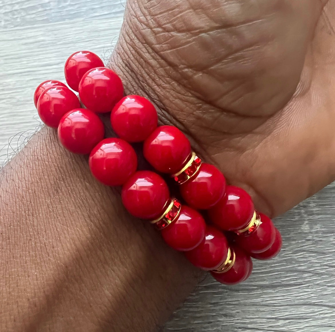 Kappa Alpha Psi fraternity exclusive Glass Beaded Bracelet on elastic stretch rope; simple and elegant. Easy bracelet to slide on and off wrist. The color of amber beads may vary from bracelet to bracelet due to each bracelet being hand made from natural materials with a personal touch.