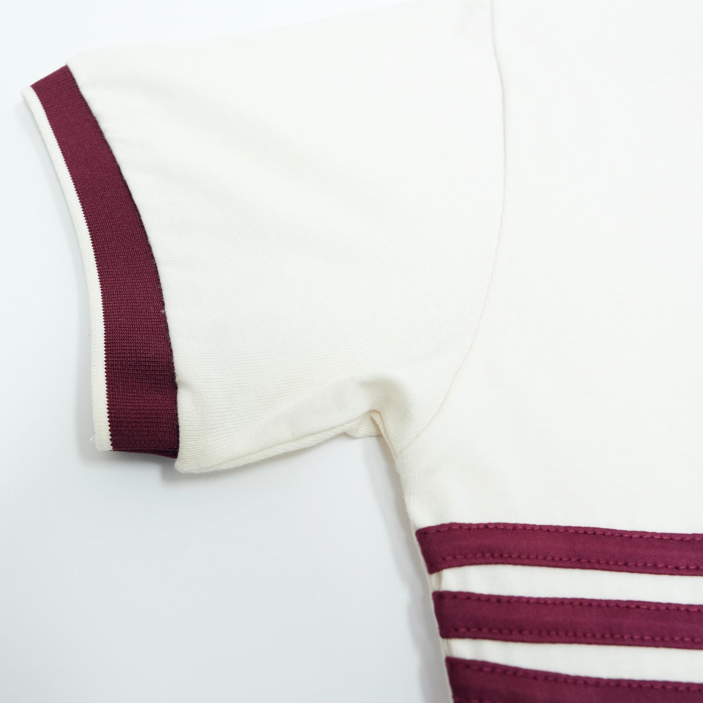 The&nbsp;Kappa Alpha Psi Coat of Arms T-Shirt is a stylish and comfortable option for brothers of the Kappa Alpha Psi fraternity. Featuring the iconic coat of arms of the organization, this shirt proudly displays the brand's heritage and values. Made from high-quality materials, this T-shirt is a great addition to any Nupes wardrobe, allowing him to show off his affiliation with Kappa in a casual and fashionable way.