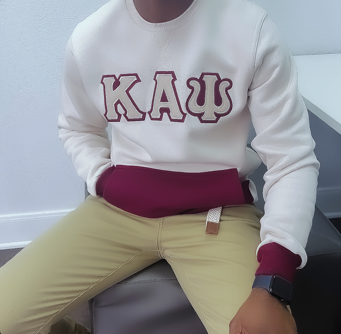 ΚΑΨ Cream Embroidery Sweater