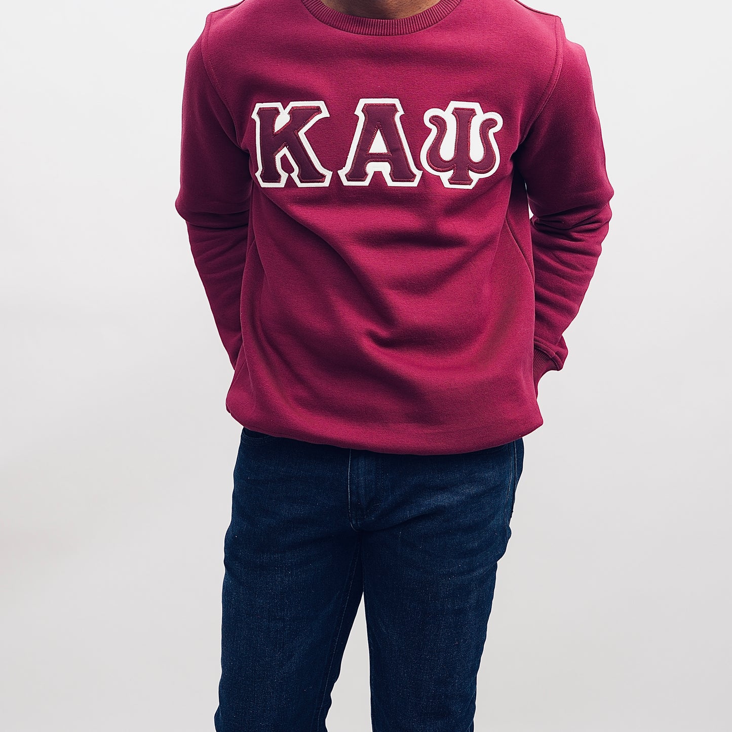 Kapsi Embroidery Sweatshirt