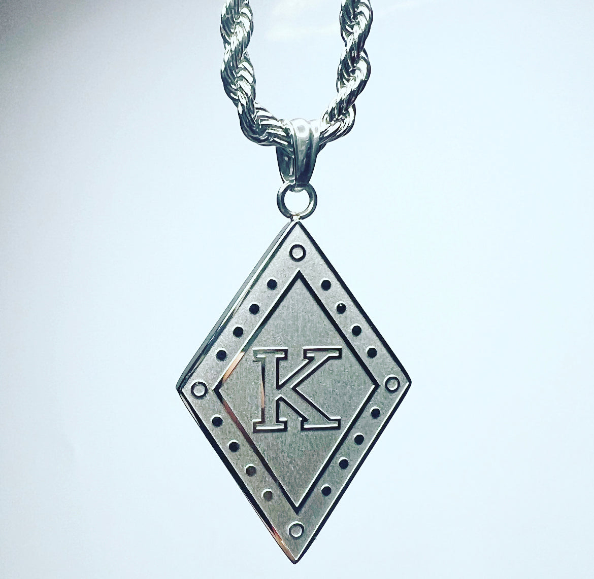 A beyond stunning Kappa Alpha Psi necklace and charm made with 24k stainless steel silver. This pendant is made to last for generations and generations, perfect for that special Kappa Alpha Psi member. The ultimate gift to show off your fraternity pride is here!  • Official Kappa Alpha Psi Licensed Product: passed through examination and requirements by the Fraternity as a whole.